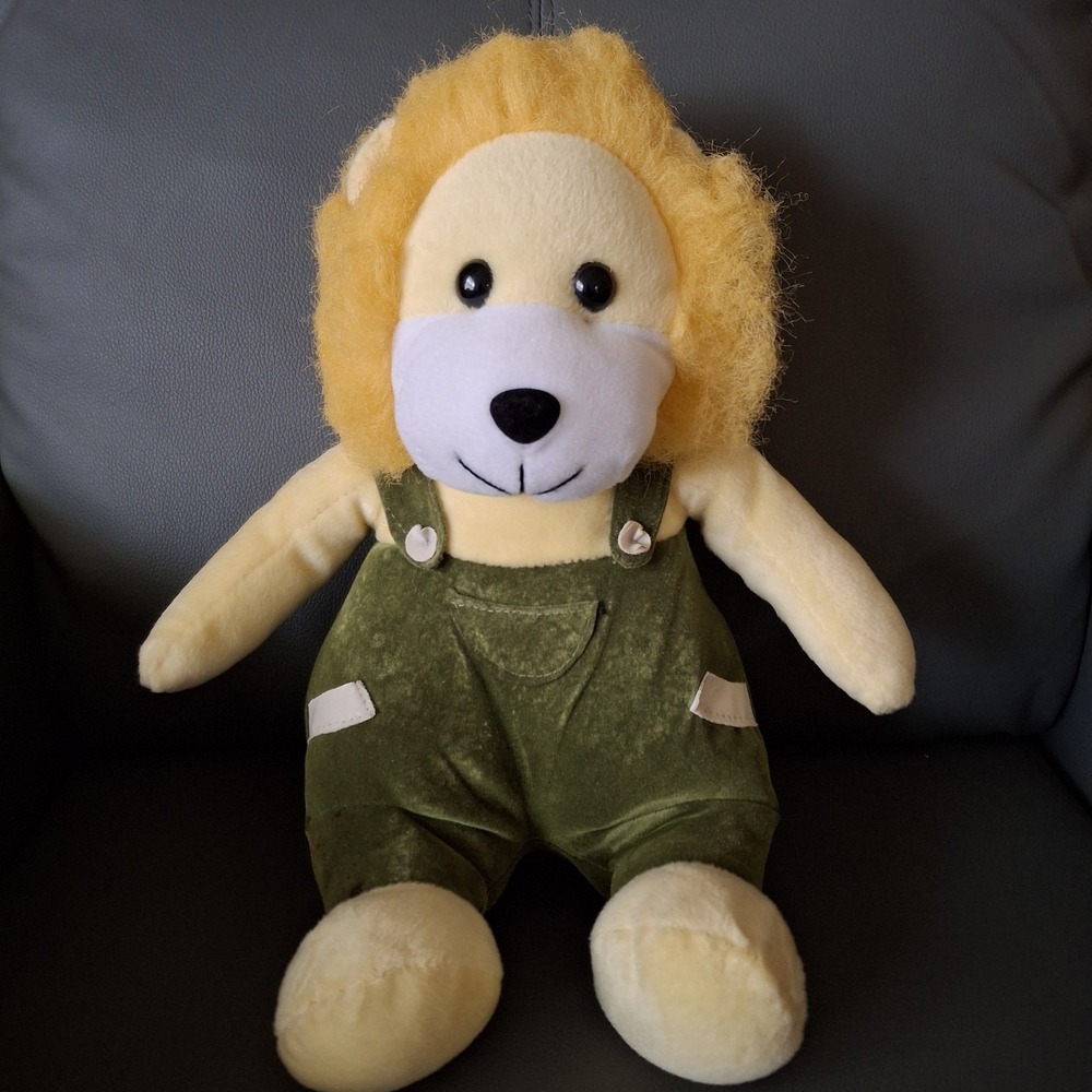 Sugar Loaf Yellow Lion Plush 12 Inches Furry Shaggy Mane Green Velvet Overalls